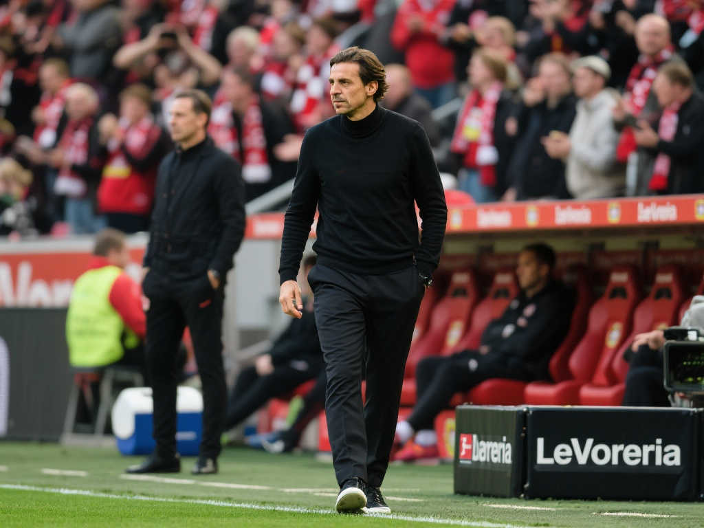 德天空：阿隆索即将告别勒沃库森，法布雷加斯成新帅热门人选